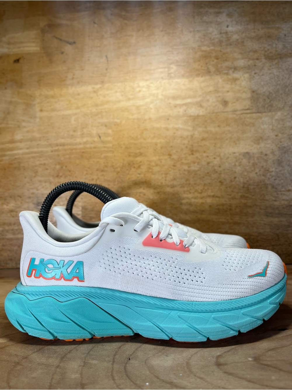 Hoka One One Arahi 7 Womens Size 6.5 Running Shoes Sneakers Frost Aqua Glow